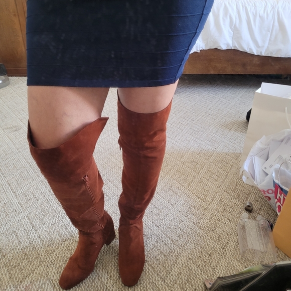 Boots - Picture 6 of 10